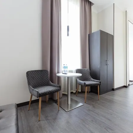 -911 Mikhailovsky Apartment Kyiv